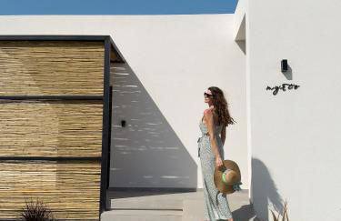 Aphrodite Luxury Suites, Private Heated Pool & Jacuzzi -Romantic Escape for Couples - Photo 52