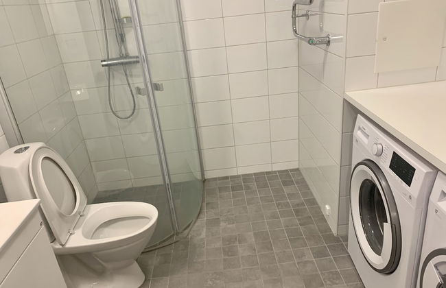 Lovely 2-bed Apartment in Sundbyberg - Photo 10