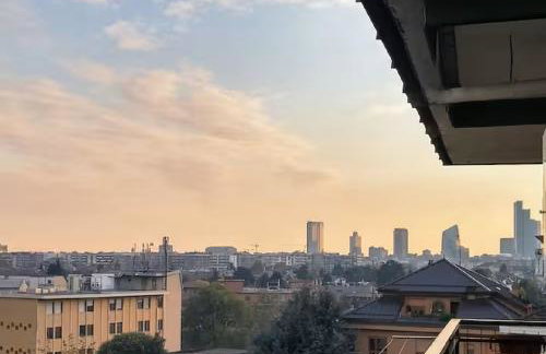 Milan Top-Floor Flat City View 2 Balconies Workspace M5 - Foto 2