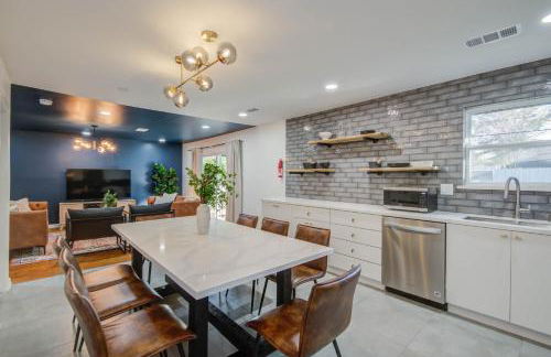 4-BD Mid-Modern Century with Firepit & Playground - Foto 11