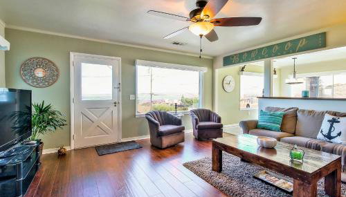 Stunning Monterey Home with Views Right on the Bay! - Foto 4