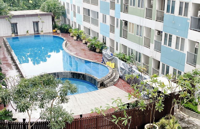 Cozy Living Studio Grand Sentraland Karawang Apartment - Photo 13