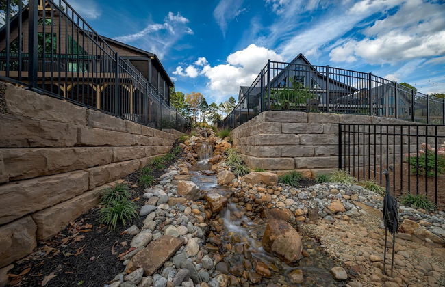 Blue Heron by Avantstay Lakefront Dock Pool Theater Sleeps 22 - Foto 54