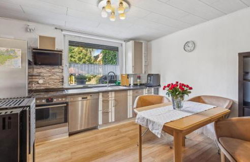 Stunning Apartment In Vöhl - Basdorf - Foto 4