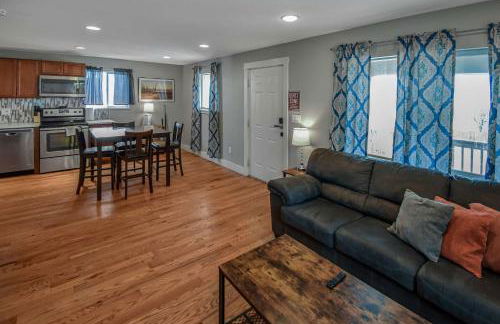 3 bed home with huge yard near Hidden Lake - Foto 7