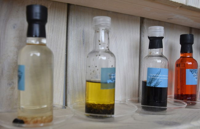 Elegant Studio Near Beach - Photo 22