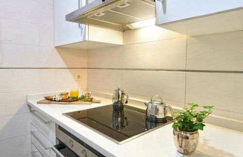 Deluxe Apt-Views to historic Maria Cristina Hotel - Foto 26