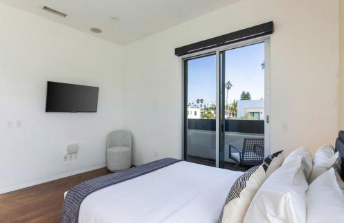 5BR Modern West Hollywood Retreat - Foto 58