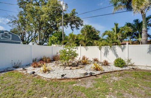 2 Mi to Manasota Key Beach Home with Yard - Foto 25