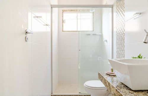 Casa espaçosa com quintal perto da lagoa - Foto 20