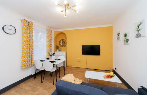 Newly renovated, bright and stylish flat - Foto 1
