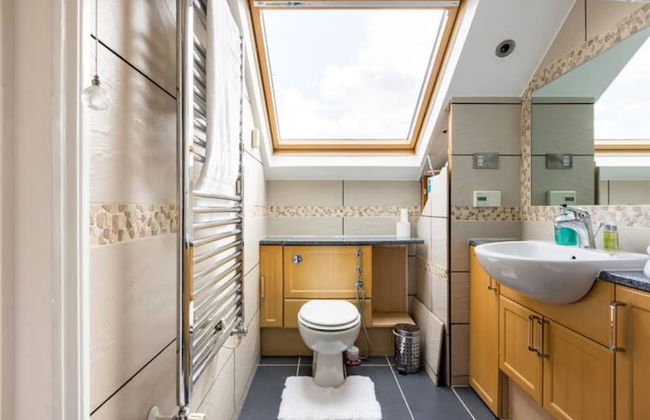 Cosy 3 Bedroom House in Kingston - Foto 14