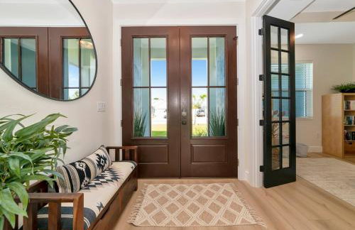 Bright New Home Family Oasis Near the Shore - Foto 24
