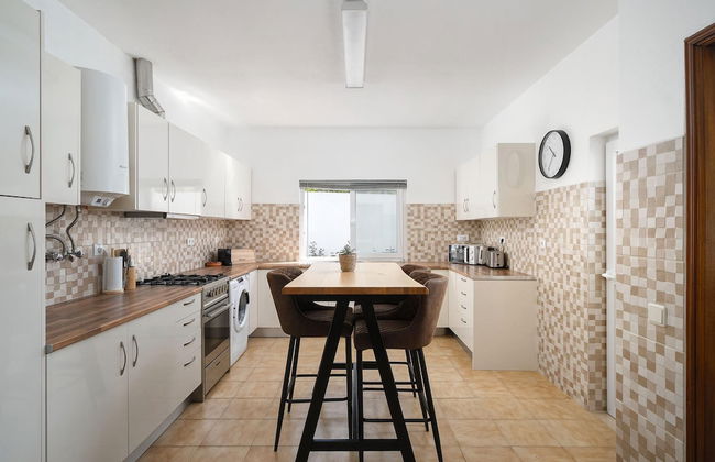 Villa Harpista in Guia by Ideal Homes - Photo 24