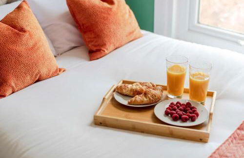 Parea Living - Hackney, 4-Bedroom Victorian House w Big Garden - Foto 6