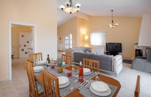 Villa with Private S Pool-Theologos by GHH - Foto 12