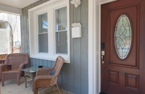 Nestled Away- Comfortable 3BDRM, Central Location - Foto 36