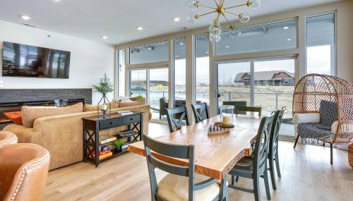 Waterfront Watertown Condo with Patio and Pool Access! - Foto 5