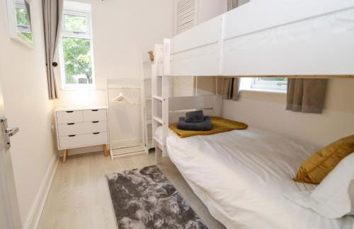 1 Old Kingdom Hall - Photo 8