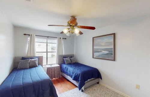 False River Gem with Boat Dock! Serene Retreat - Foto 16