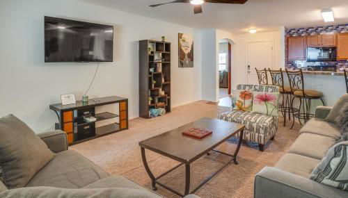 Tavares Retreat with Covered Patio and Private Yard - Foto 3