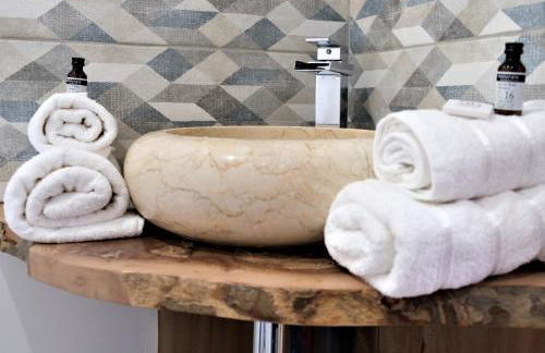 A l'ombre des remparts - Foto 9