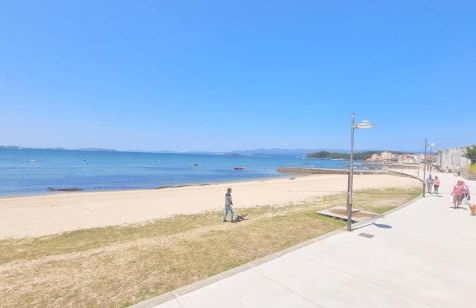 Seaside Apartment Sleeps 6 With Balcony - Foto 46