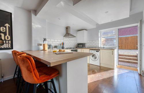 2 Bedroom Bungalow with Garden and Parking - Foto 5