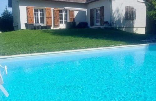 La villa du lac à Mesnil Saint Père - Foto 1