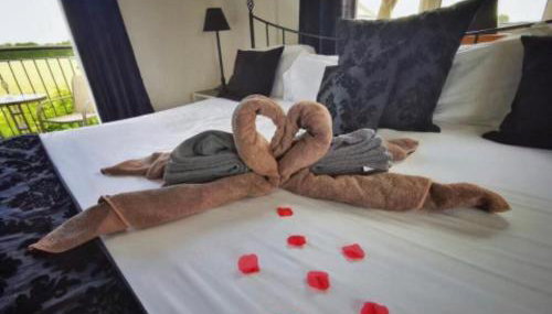 Lincoln Holiday Retreat Lodge with Private Hot Tub - Foto 4