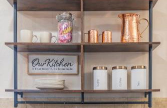 Business in Front and Fun in the Back Pets too - Photo 16