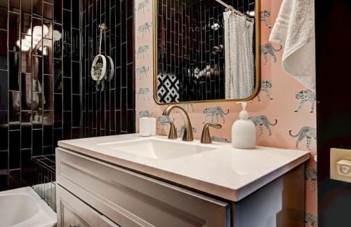 Boho Glam Bungalow mins away Western Ave Districts - Foto 35