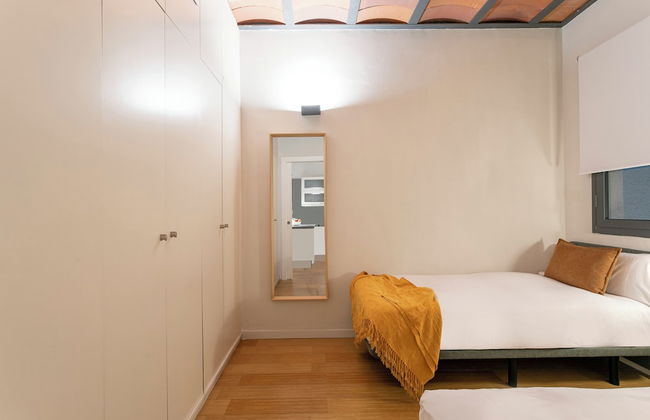 Aspasios Las Ramblas Apartments - Photo 8