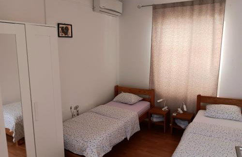 Babaloo Beach Apartments - Photo 7