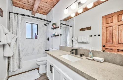 Modern Mtn Cabin Lake, Trails, Dining Sleeps 12 - Foto 19