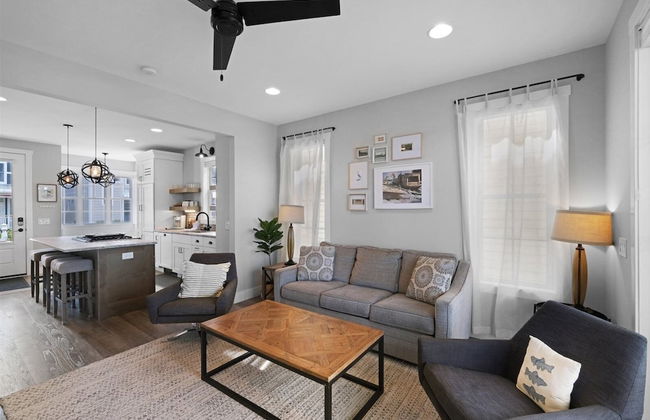 Hook, Wine, & Sinker - Photo 29