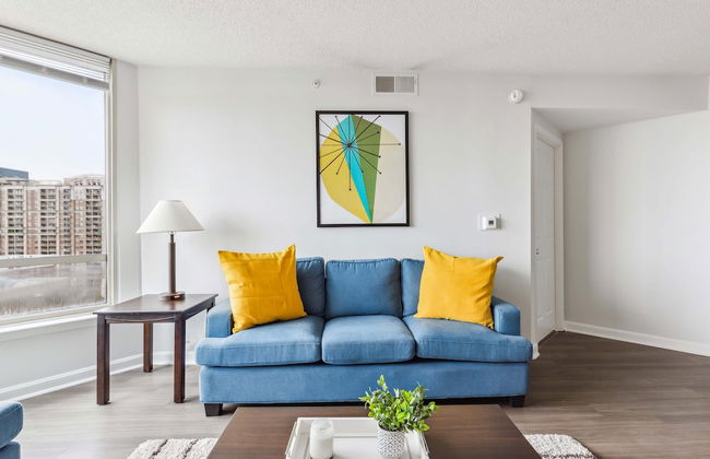 2BR Luxury City Suite With Gym & Pool - Foto 65