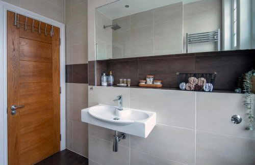 Woodside Gardens Luxury Properties near Alexandra Palace, Tottenham Stadium & Drumsheds - Foto 20