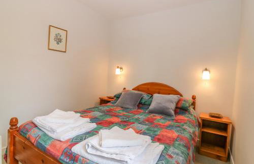 The Bungalow - Photo 10