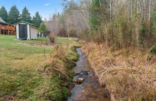 TNT II - Creek Front, Hot Tub, Fire Pit - Foto 33