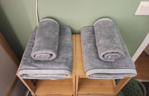 Studio cosy, Meaux centre, Disney-Paris, proche gare et activités - Foto 8