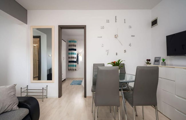 Beautiful Apartment With Parking Space - Foto 17