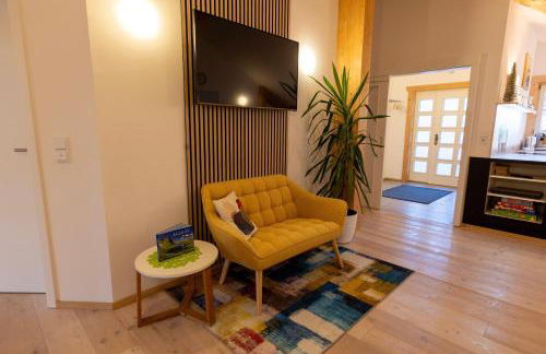 Gaul Lodge - für bis zu 8 Gäste, inkl Königscard, 4 Schlafzimmer, 2 Bäder, große Küche, gratis Parken & WLAN, Self Check-in - Foto 5