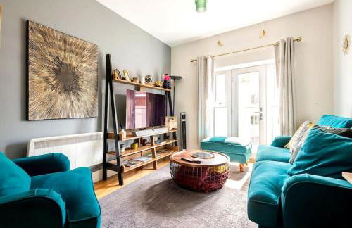 Beautiful & Cosy Harbourside Apartment - Free Parking - Foto 1