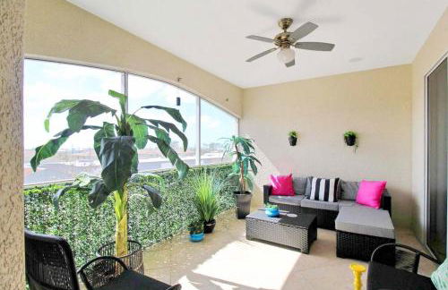 2BR Condo On Venice Island - Minutes To Beaches - Foto 32