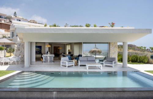 Exclusiv Too - Photo 1