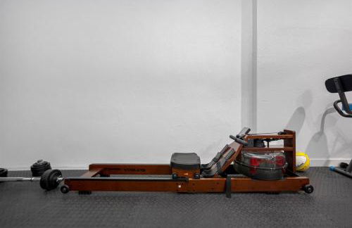 Luxe Getaway w Pool, Games & Fun Vibes - Foto 61