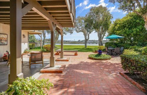 Gated Lakefront Estate - Seaside with Private Beach - Foto 2