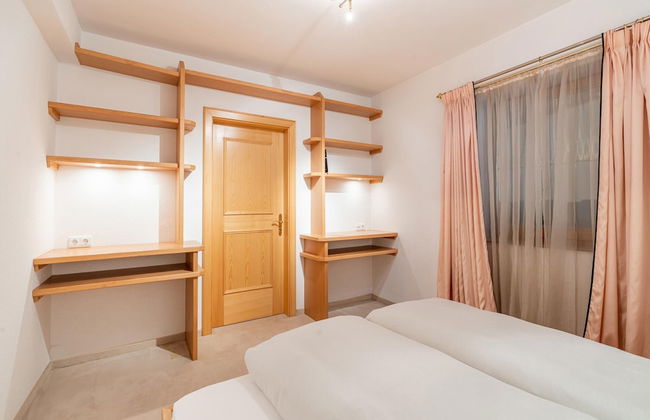 Charming Holiday Home in Maurach am Achensee - Foto 14