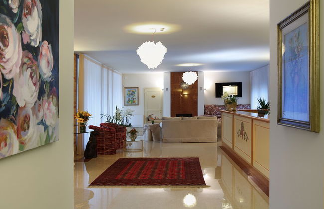 Villa Almè - Photo 2